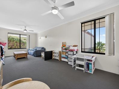 87 Bayside Boulevard, Port Kennedy WA 6172