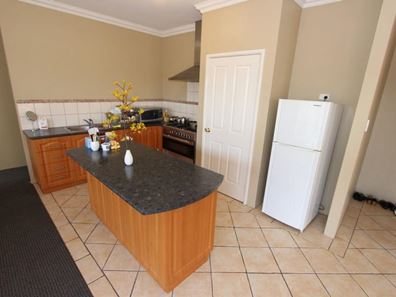 2/2A Ward Street, Mandurah WA 6210