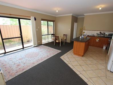 2/2A Ward Street, Mandurah WA 6210