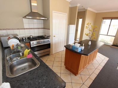 2/2A Ward Street, Mandurah WA 6210