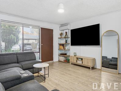 2/19 Keightley Road East, Shenton Park WA 6008