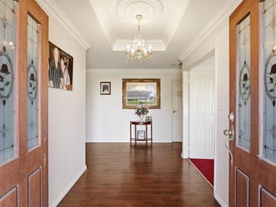 24 Antonio Circuit, Port Kennedy WA 6172