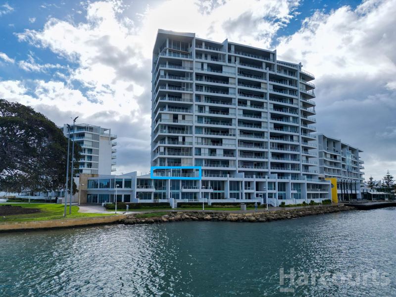 305/3 Marco Polo Drive, Mandurah