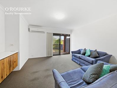 3/12 Ozone Parade, Trigg WA 6029