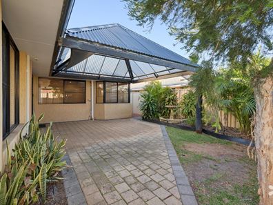 6 Selway Pl, Brentwood WA 6153