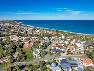 17 Chrisp Place, Yanchep WA 6035