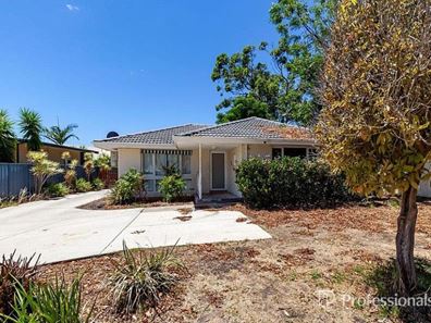 8 Numulgi Street, Armadale WA 6112