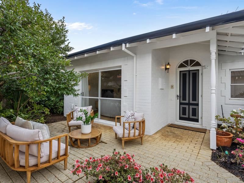 2/91 Forrest Street, Cottesloe WA 6011