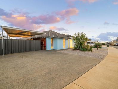 47 Solandri Turn, Halls Head WA 6210