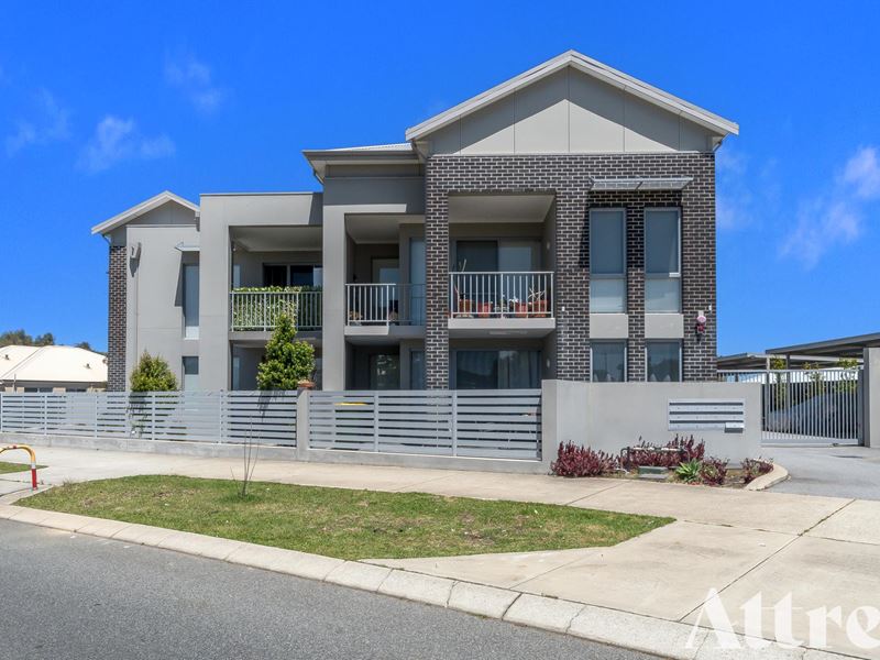 9/35 Honeywood  Avenue, Wandi WA 6167