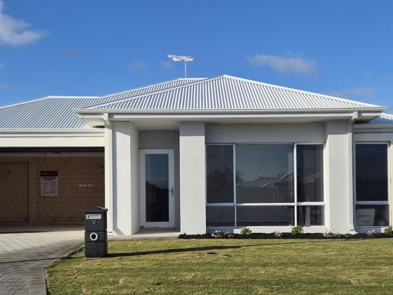 12 Paluma Road, Dawesville WA 6211