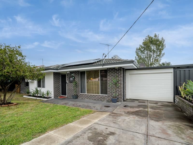 25 Keeley Way, Girrawheen WA 6064