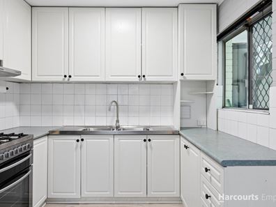 1/296 Scarborough Beach Road, Doubleview WA 6018