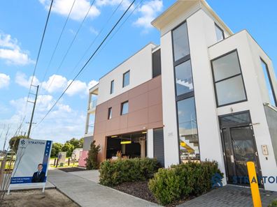 102/348 Railway Parade, Beckenham WA 6107