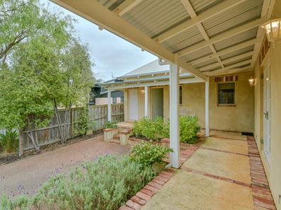 14 Village Green, Margaret River WA 6285