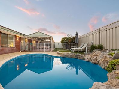 6 Taviano Vista, Secret Harbour WA 6173