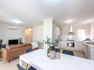 34B Eastdene Circle, Nollamara WA 6061