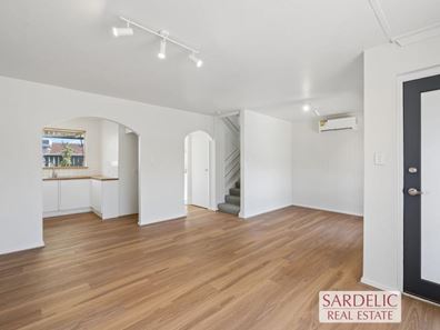 4/11 Talbot Avenue, Como WA 6152