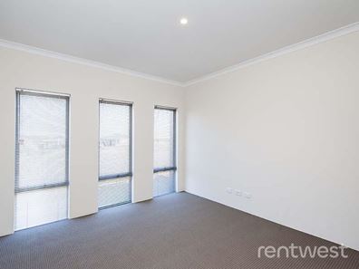 138 Camborne Parkway, Butler WA 6036