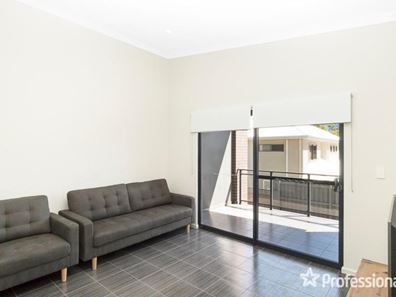 2/25 Dudley Street, Midland WA 6056