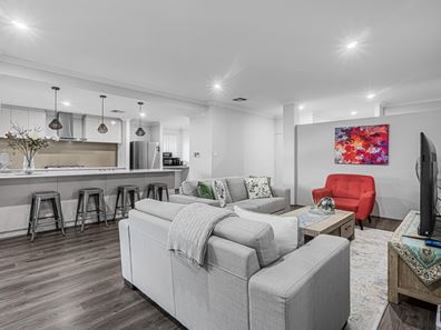 24 Cadaga Way, Piara Waters WA 6112