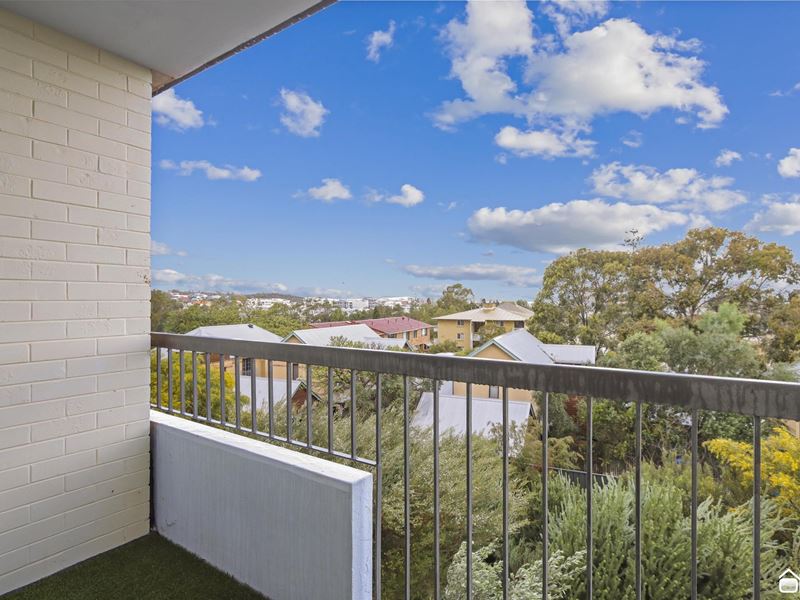 21/21 Harvest Road, North Fremantle WA 6159