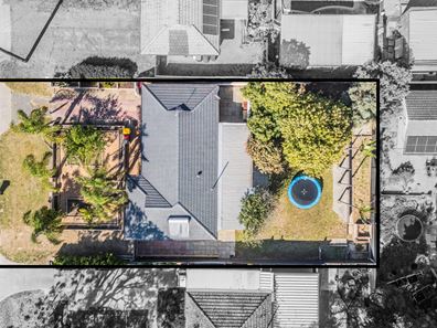 39 Preston Rd, Parmelia WA 6167
