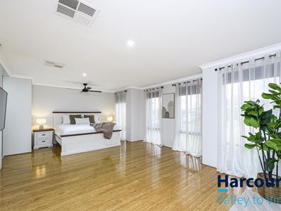 26 Pirianda Way, Aveley WA 6069