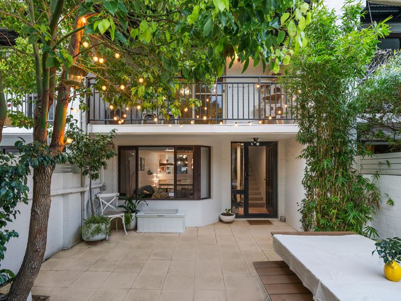2/360 Mill Point Road, South Perth WA 6151