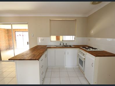 6 Netley Place, Armadale WA 6112