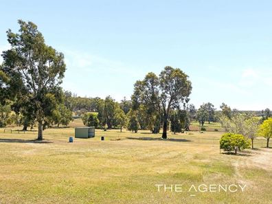 7915 Lilydale Road, Gidgegannup WA 6083