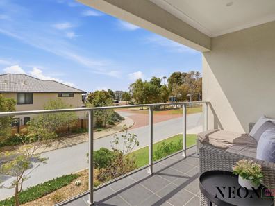1 Redheart Way, Beeliar WA 6164