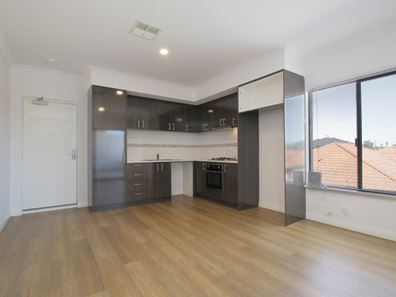 7/185 Hardey Road, Belmont WA 6104
