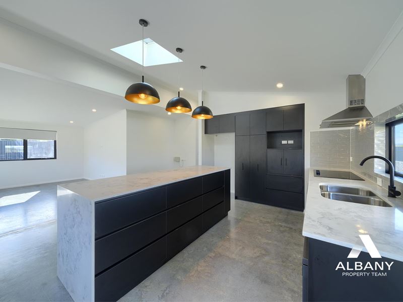 16B Bryant Court, Lower King WA 6330