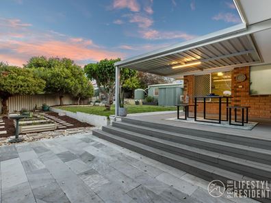 8 Augusta Grove, Yanchep WA 6035