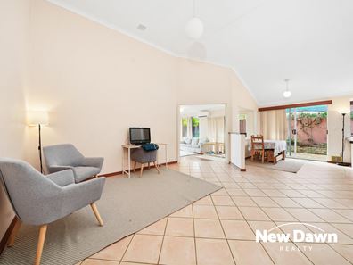 25 Sunray Circle, Ellenbrook WA 6069