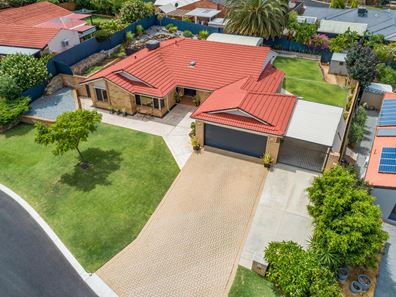 14 Timbertop, Woodvale WA 6026