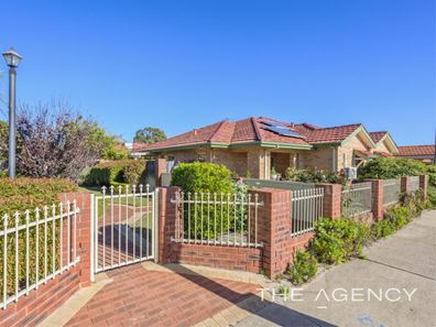 2/5 Dennison Street, Bedford WA 6052