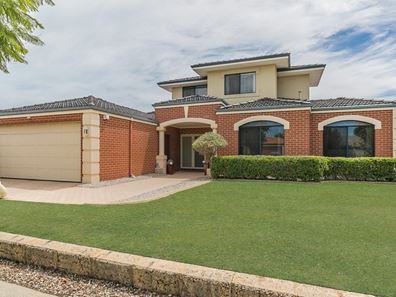 11 Jurien Way, Hammond Park WA 6164