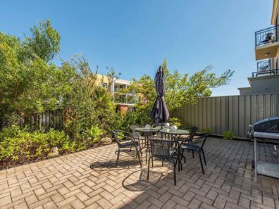 90/12 Citadel Way, Currambine WA 6028