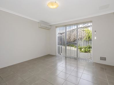 4/84 Lemon Gum Drive, Baldivis WA 6171
