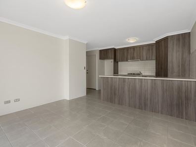 4/84 Lemon Gum Drive, Baldivis WA 6171
