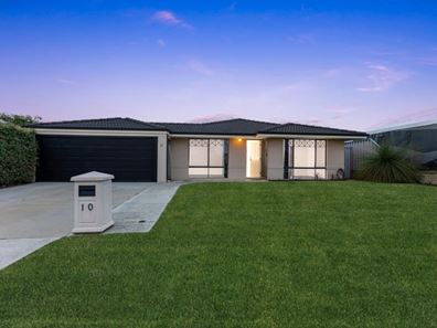10 Forkleaf Bend, Banksia Grove WA 6031