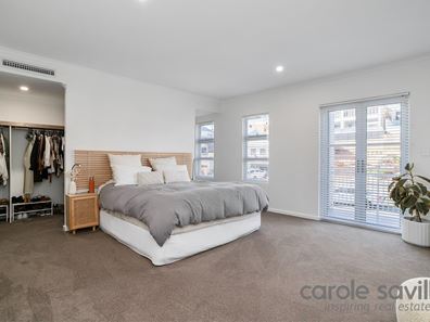 29 Toulon Circle, Mindarie WA 6030