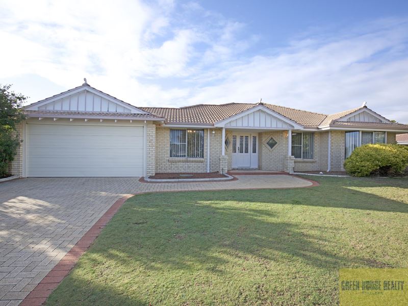 222 McLarty Road, Halls Head WA 6210