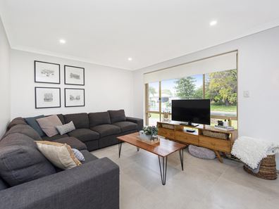 13 Galley Close, Port Kennedy WA 6172