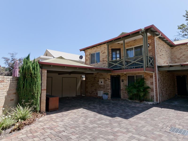 7/13 Macleod Road, Applecross