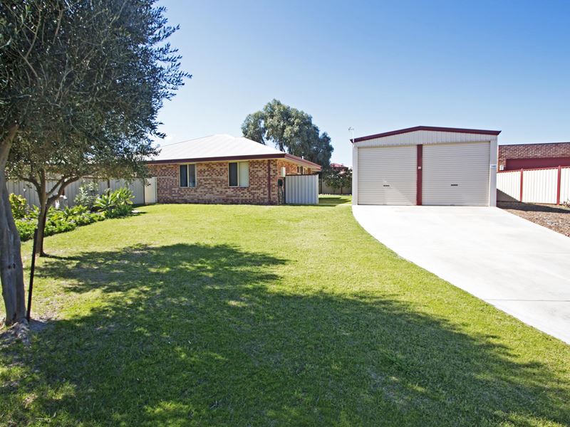 10 Villaret Way, Jurien Bay