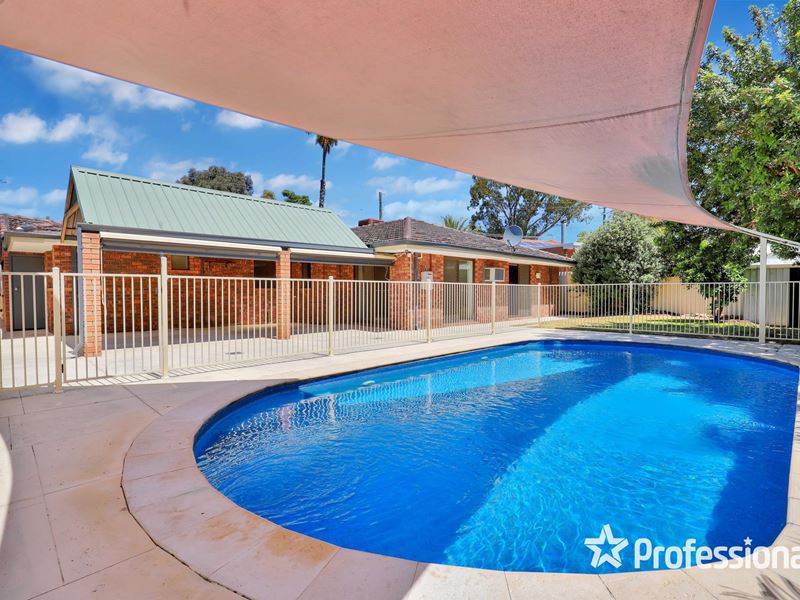 37 Sutherland Drive, Thornlie WA 6108