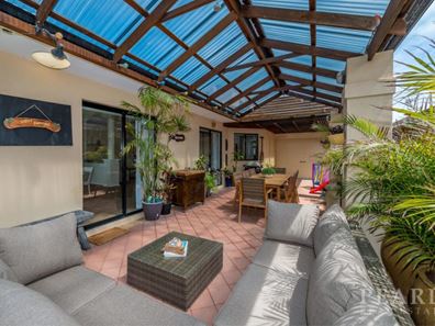 152 Oceanside Promenade, Mullaloo WA 6027